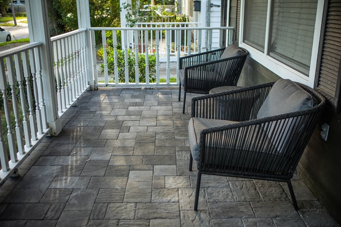 porch patio with pavers